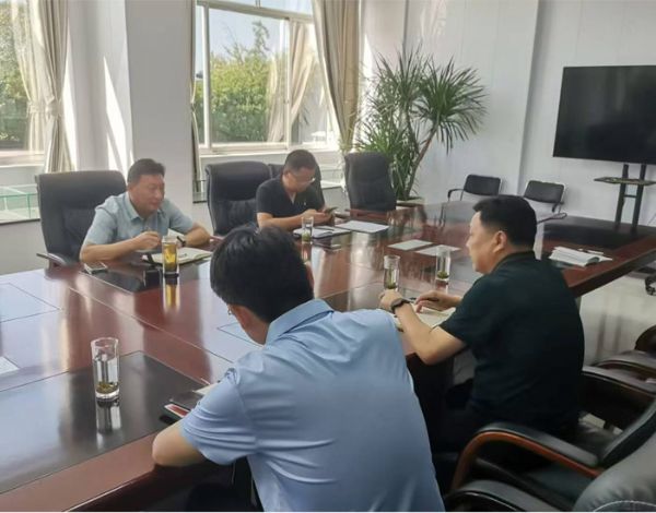 肥城市科技局党组书记、局长刘传忠一行莅临公司指导工作